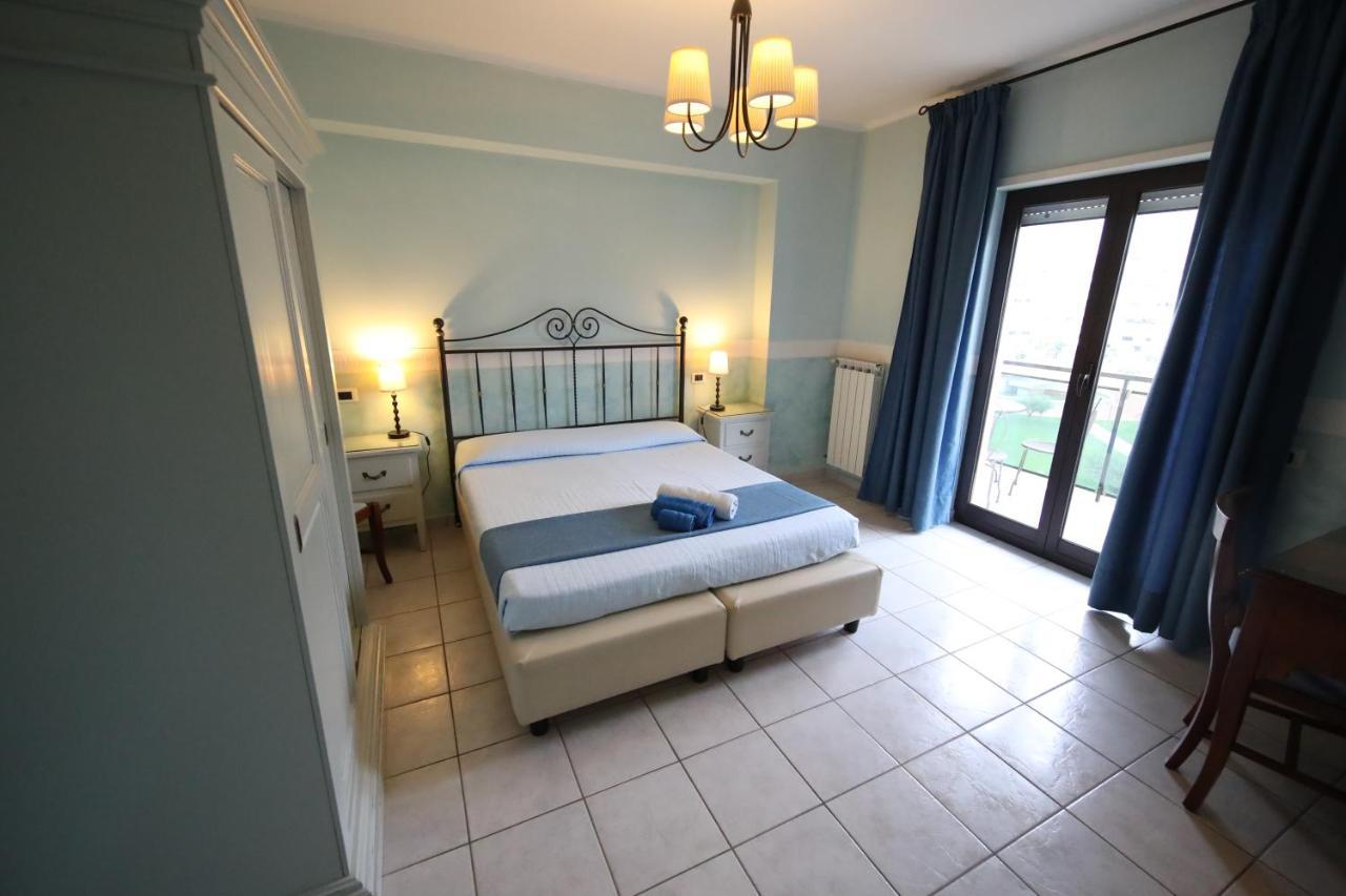 Le Terrazze B&B Formia Kültér fotó